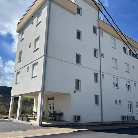 House Of The Flame Of Medjugorie Bed & Breakfast Međugorje