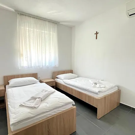 House Of The Flame Of Medjugorie Bed and breakfast