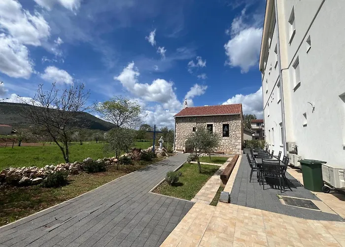House Of The Flame Of Medjugorie Međugorje