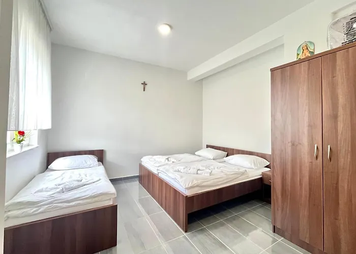 House Of The Flame Of Medjugorie Panzió