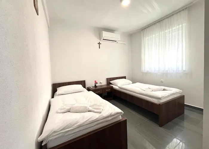 House Of The Flame Of Medjugorie Panzió 4*